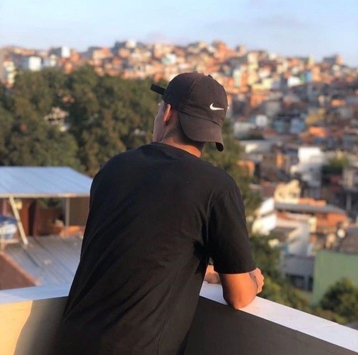 <em><strong>Alejandro T.</strong></em>